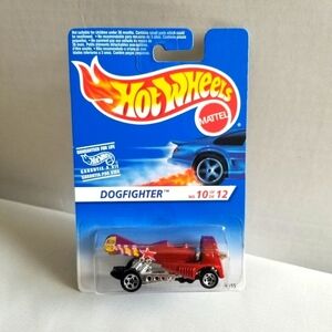 1995 Red Dogfighter # 10 of 12 Hot Wheel 1:64 Scale Vechicle.New